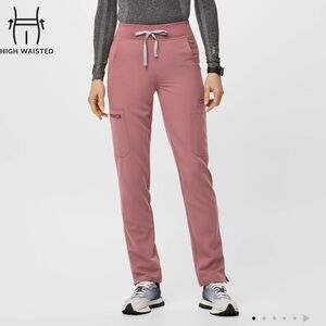 Figs Women's Mauve Yola High Waisted 2.0 Skinny Scrub Pants Large